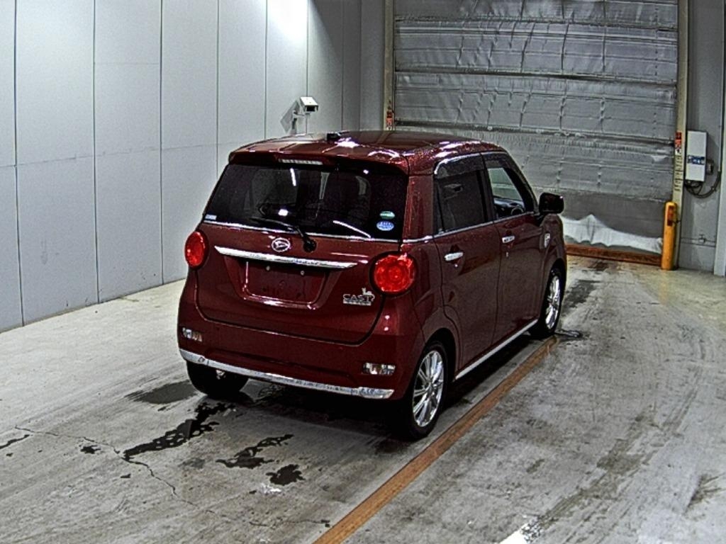 DAIHATSU CAST