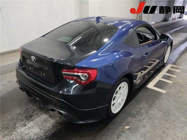 TOYOTA GT 86