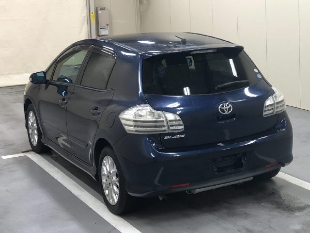 TOYOTA BLADE