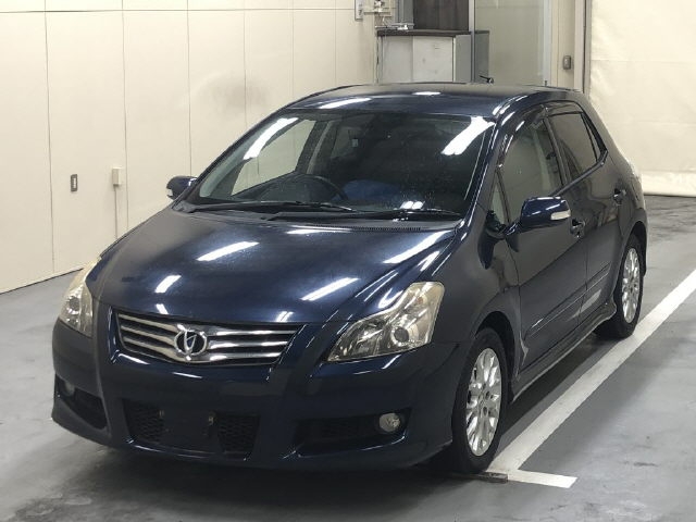 TOYOTA BLADE
