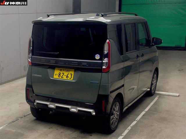 MITSUBISHI DELICA MINI