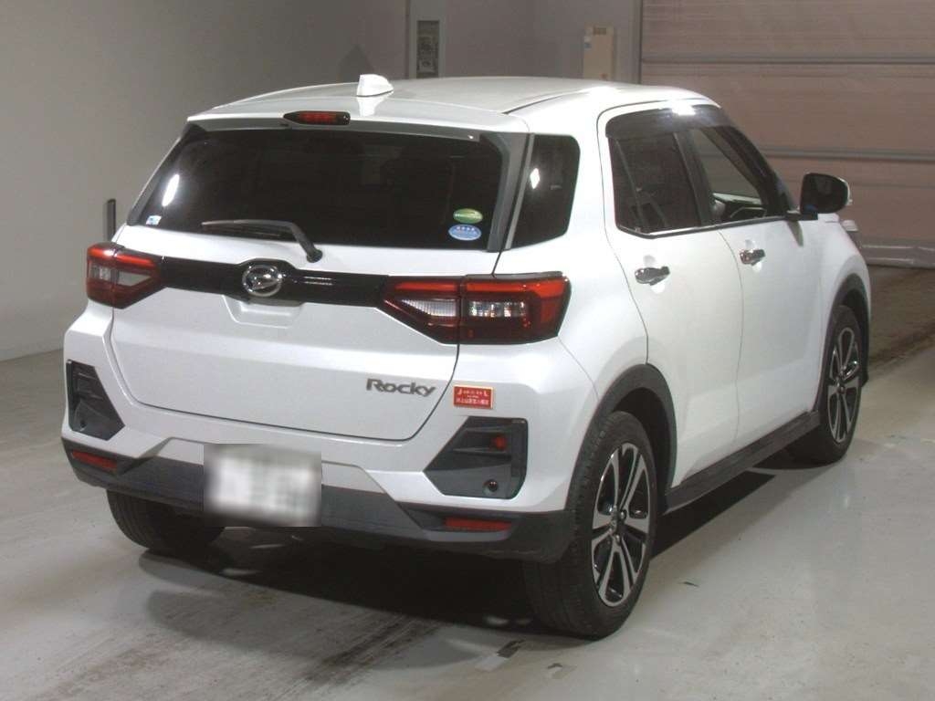 DAIHATSU ROCKY
