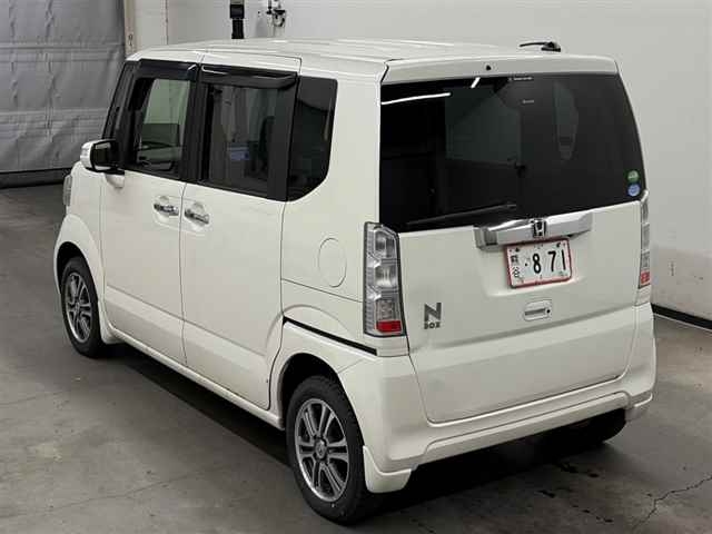 HONDA N-BOX