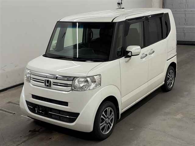 HONDA N-BOX