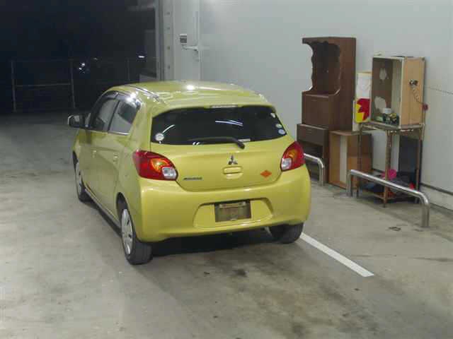 MITSUBISHI MIRAGE