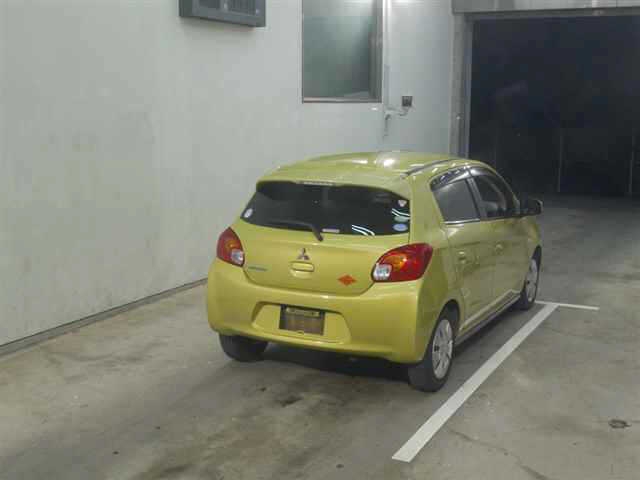 MITSUBISHI MIRAGE