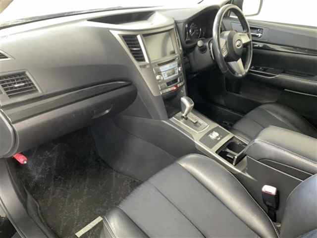 SUBARU LEGACY B4