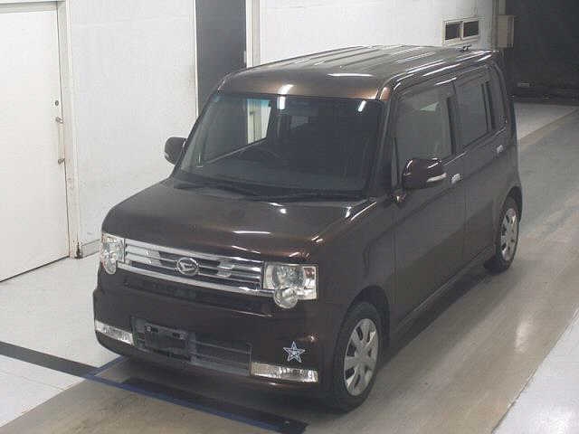 DAIHATSU MOVE CONTE