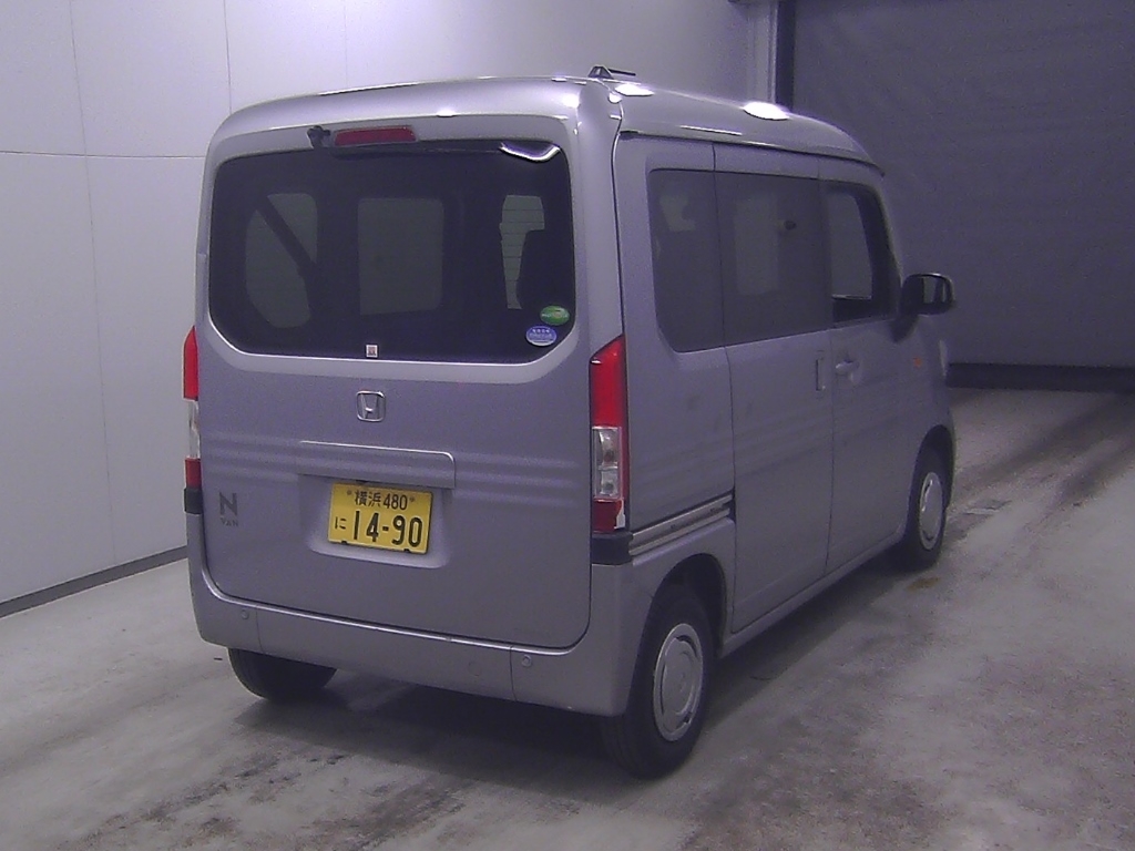 HONDA N-VAN