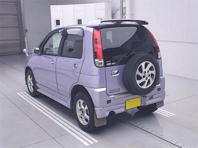 DAIHATSU TERIOS KID