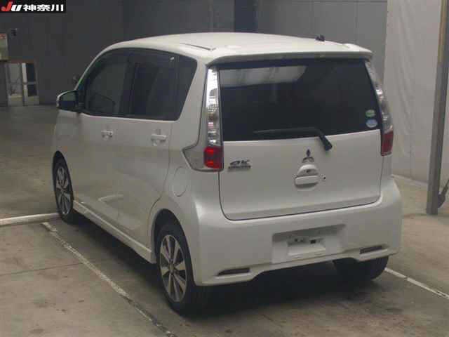 MITSUBISHI EK CUSTOM