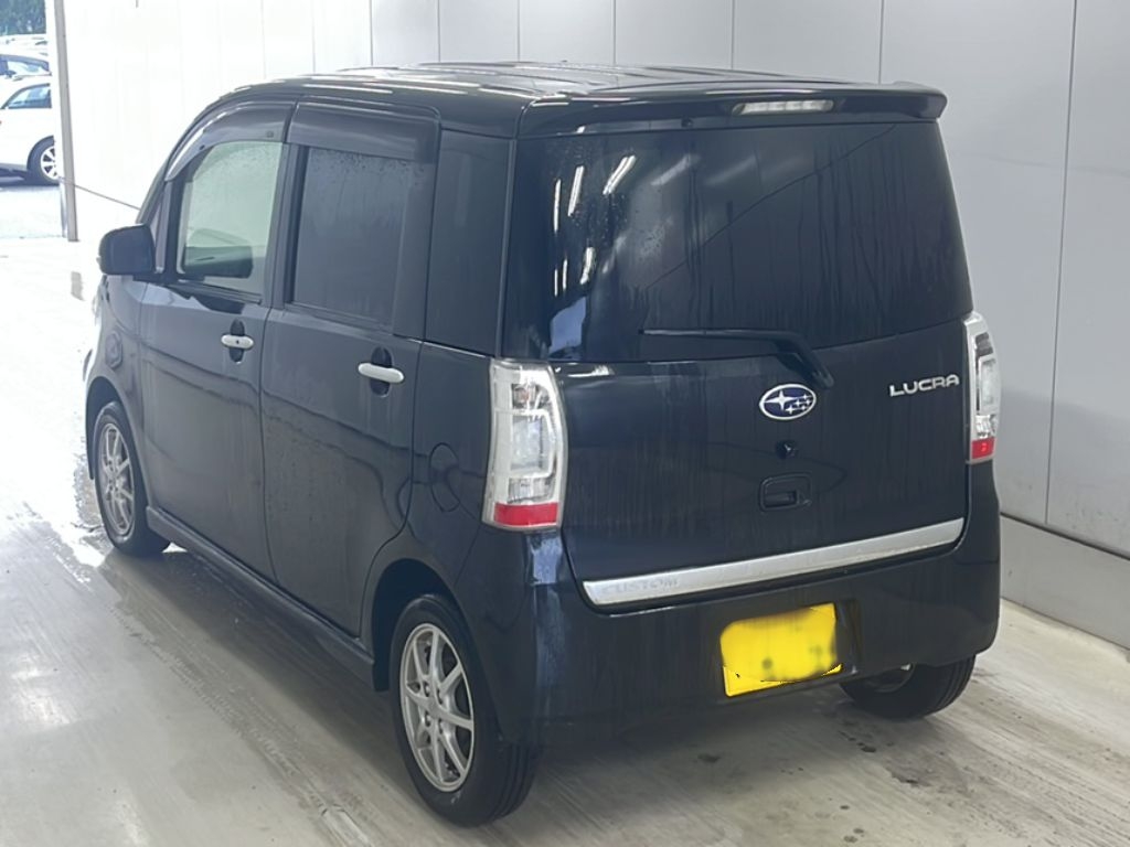SUBARU LUCRA