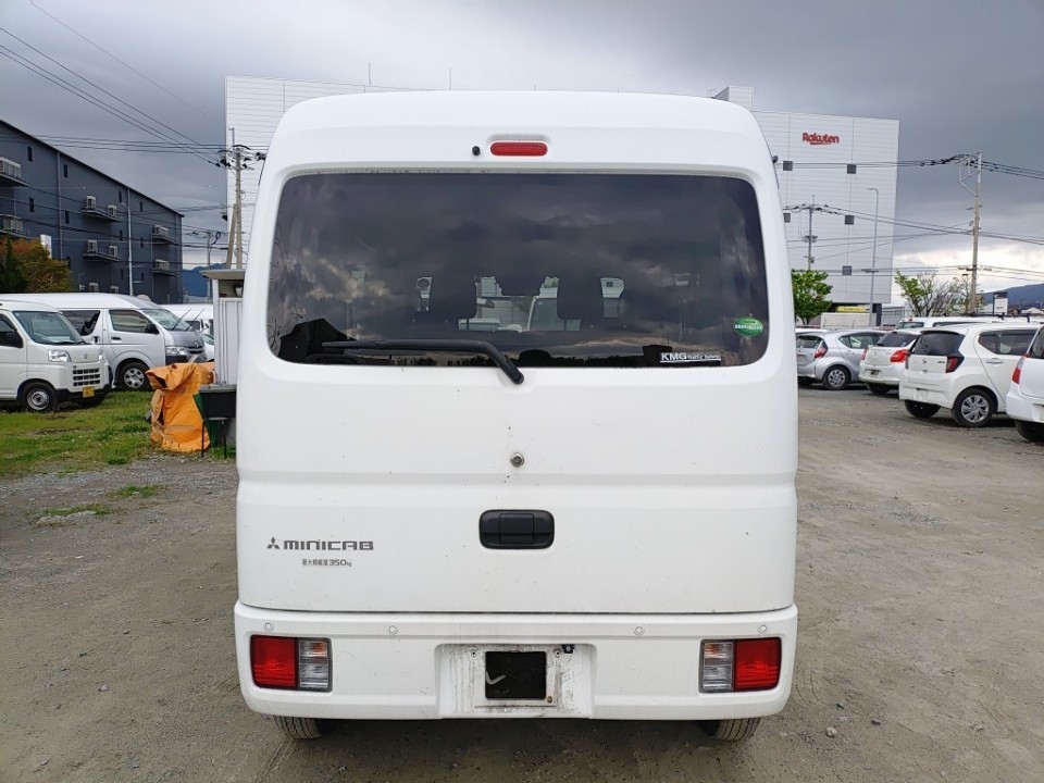 MITSUBISHI MINICAB