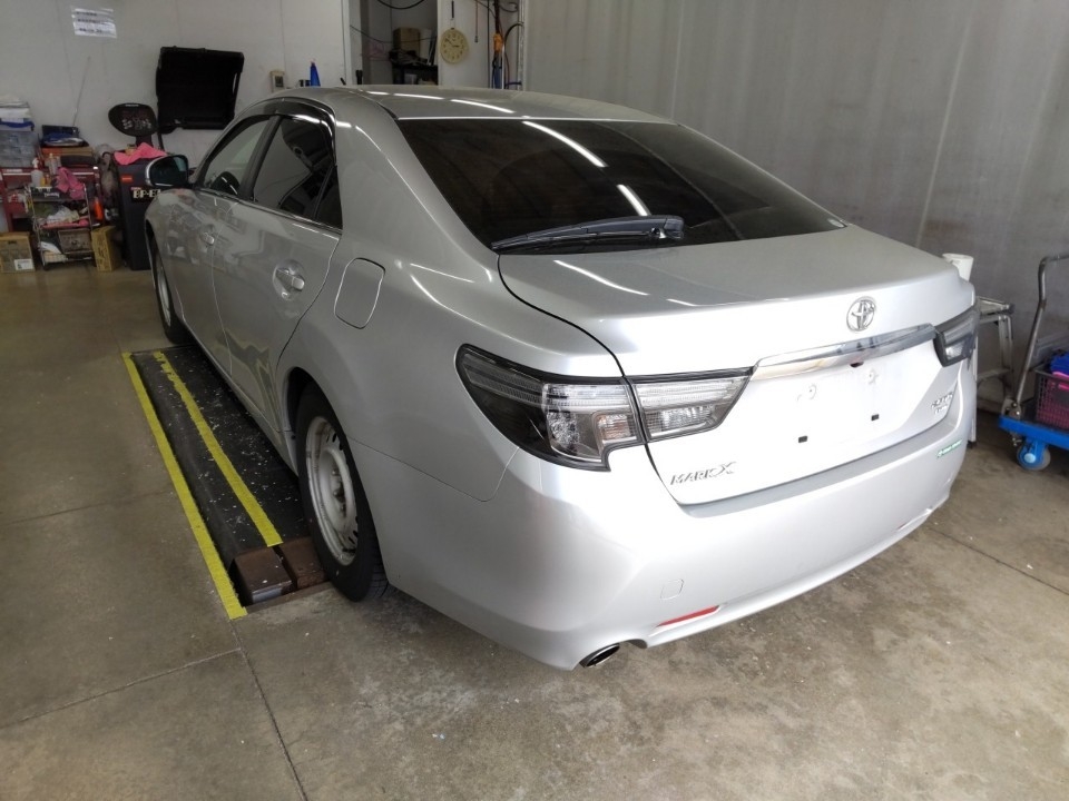 TOYOTA MARK X