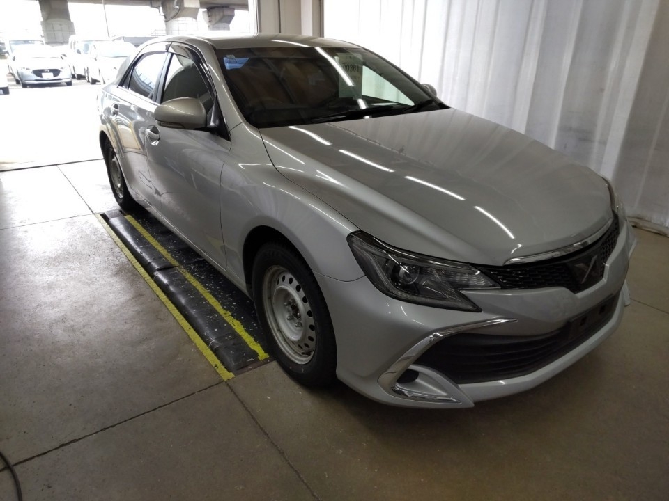 TOYOTA MARK X