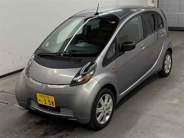 MITSUBISHI I