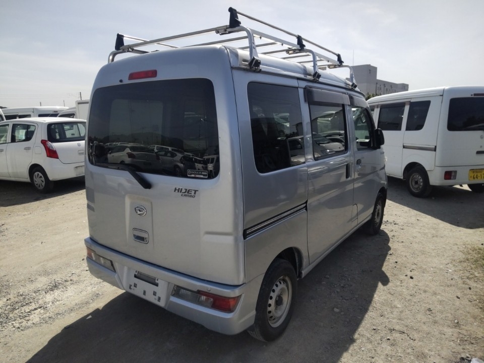 DAIHATSU HIJET