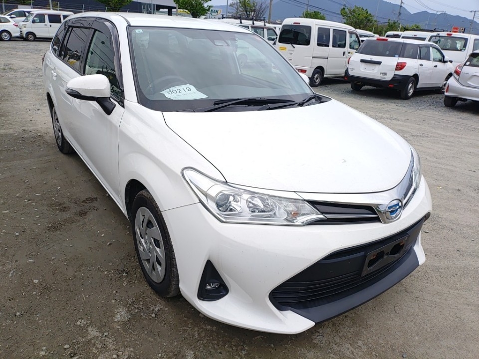 TOYOTA COROLLA FIELDER