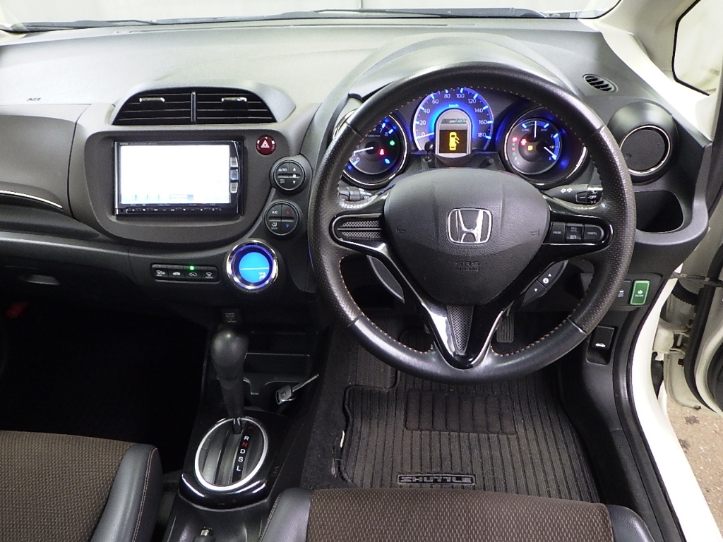 HONDA FIT SHUTTLE