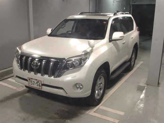 TOYOTA LAND CRUISER PRADO