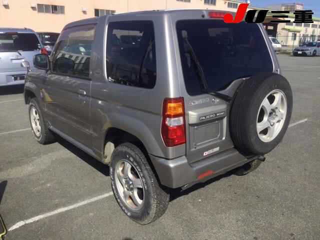 MITSUBISHI PAJERO MINI