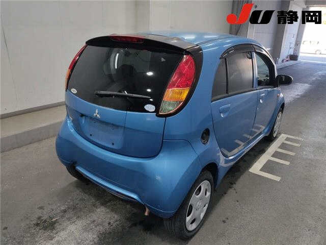 MITSUBISHI I