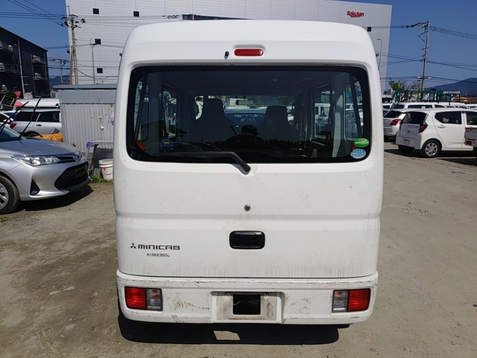 MITSUBISHI MINICAB