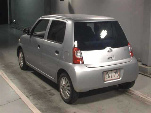 DAIHATSU ESSE