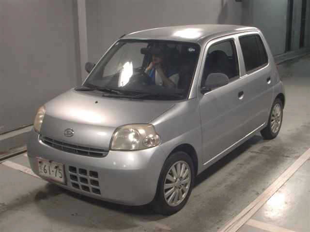 DAIHATSU ESSE
