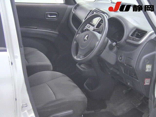 MITSUBISHI DELICA D:2