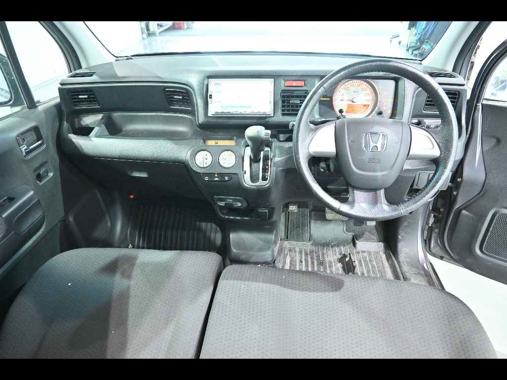 HONDA LIFE