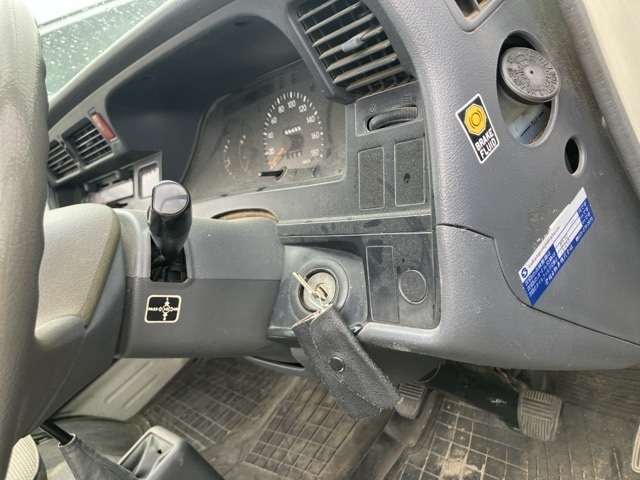 TOYOTA REGIUS ACE