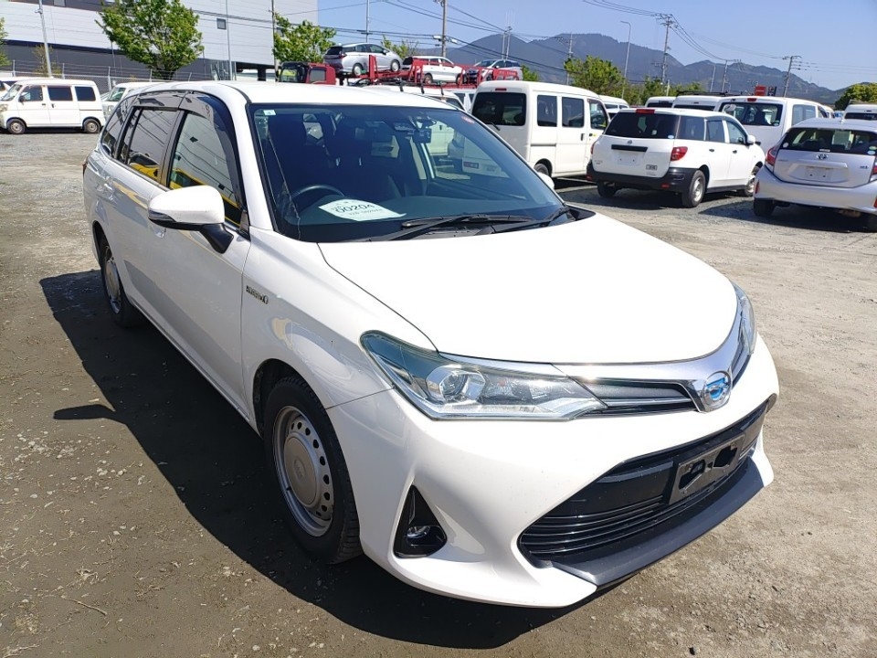 TOYOTA COROLLA FIELDER