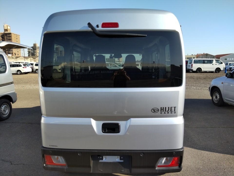 DAIHATSU ATRAI