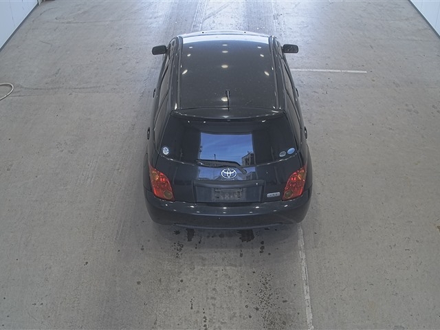 TOYOTA IST