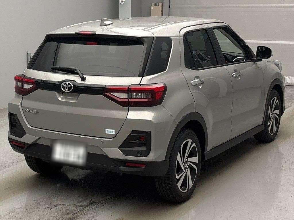 TOYOTA RAIZE