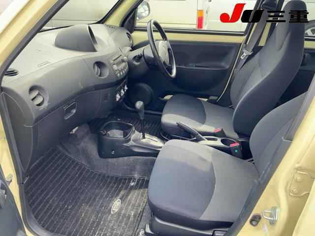 DAIHATSU ESSE