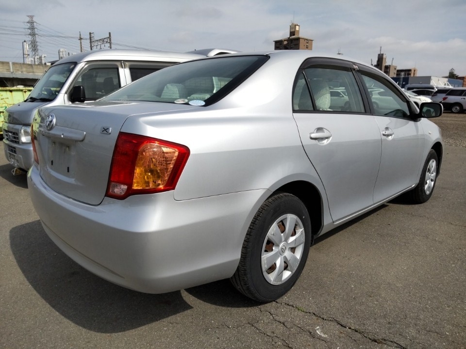 TOYOTA COROLLA AXIO