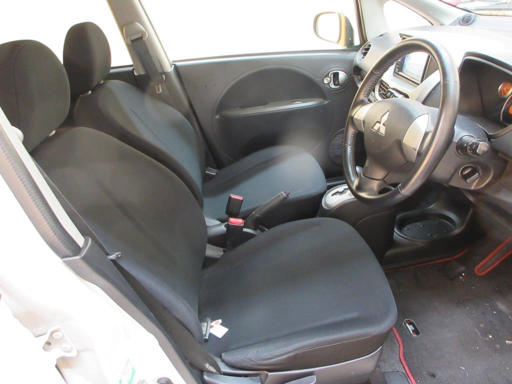 MITSUBISHI I