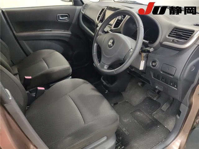 MITSUBISHI DELICA D:2