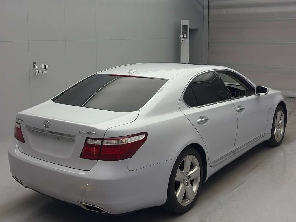 LEXUS LS460