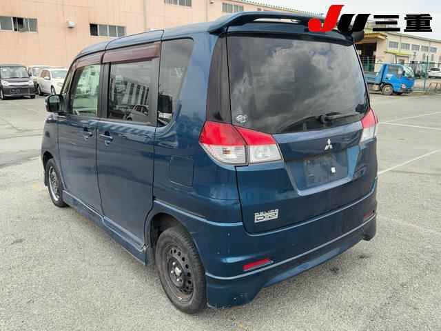 MITSUBISHI DELICA D:2