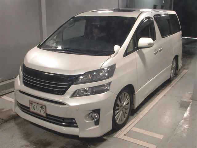 TOYOTA VELLFIRE
