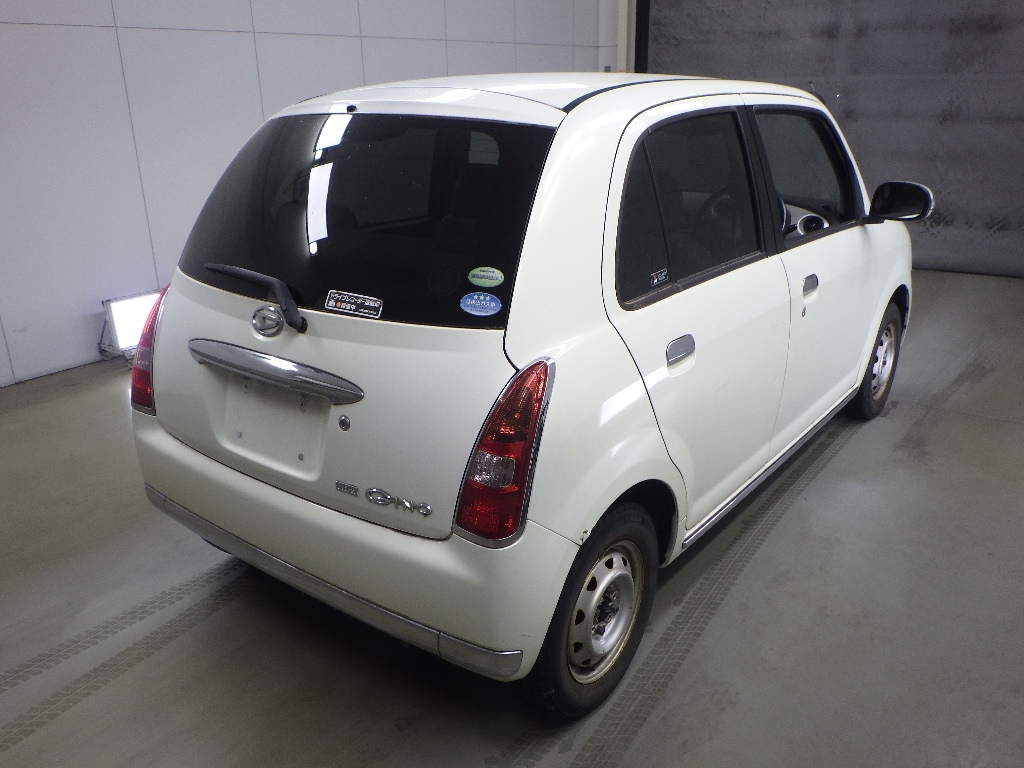 DAIHATSU MIRA GINO