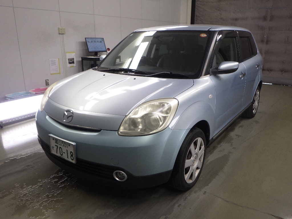 MAZDA VERISA