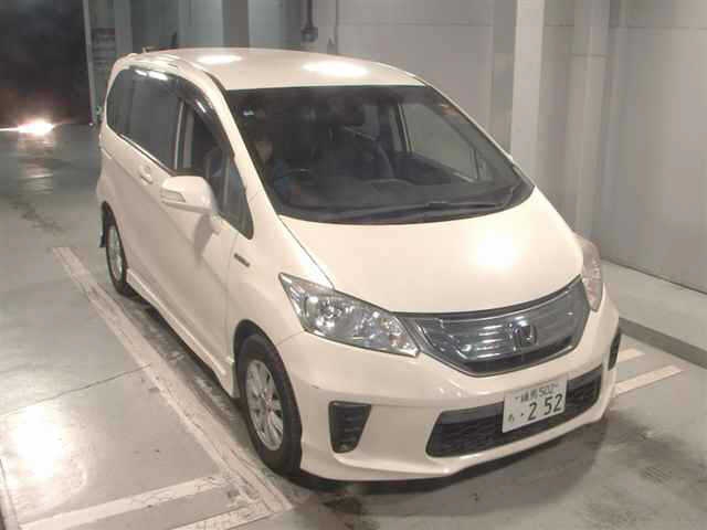 HONDA FREED