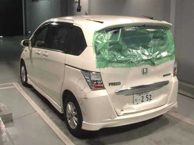 HONDA FREED