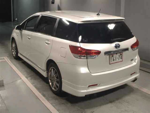 TOYOTA WISH
