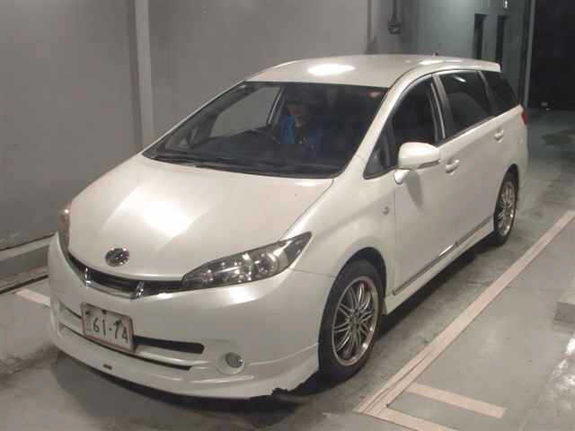 TOYOTA WISH