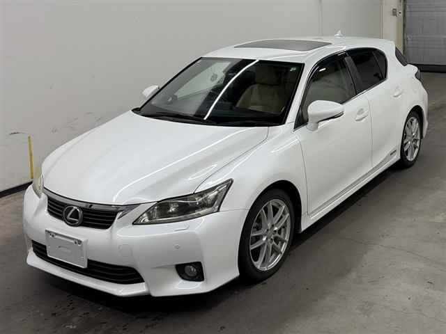 LEXUS CT200H